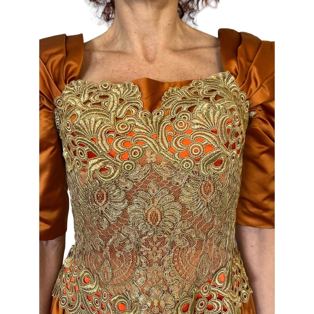 ESCADA COUTURE WOMEN'S SILK SATIN ORANGE EMBROIDERED VICTORIAN BALL GOWN 36 4/6 - Picture 4 of 15